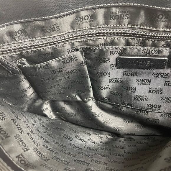 Michael Kors Jet Set  Leather Black textured Travel tote bag gold tone H… - Picture 16 of 16